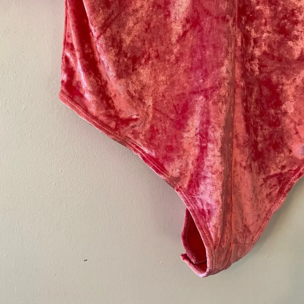Free People Intimately Don't You Wish Pink Crushed Velvet Puff Sleeve Bodysuit - Picture 6 of 11